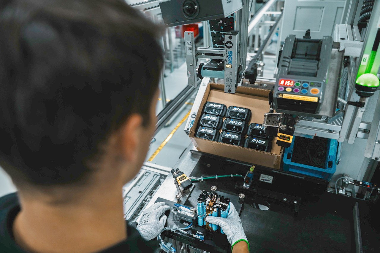 De elektronica is voorzien van een veiligheidsvoorziening.