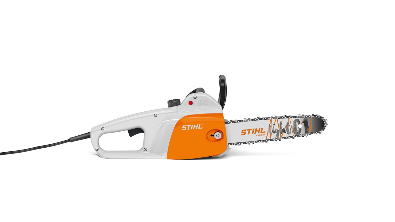 STIHL MSE 141 elektrische kettingzaag voor tuinonderhoud in kleine tuinen en eenvoudige handmatige werkzaamheden.